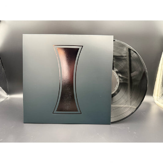I - Between Two Worlds - LP COLOURED - Edged Circle