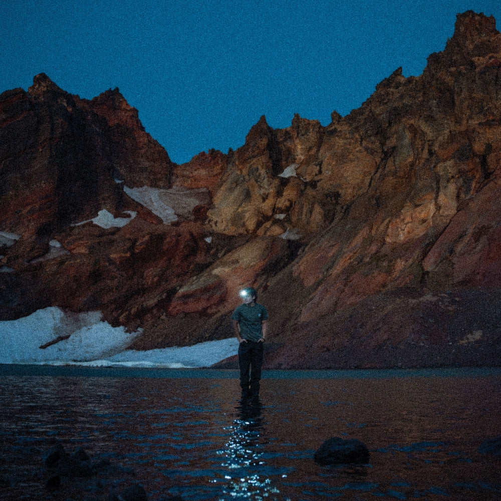 Max McNown - Night Diving (The Cost Of Growing Up) - DOUBLE LP COLOURED - Fugitive Recordings